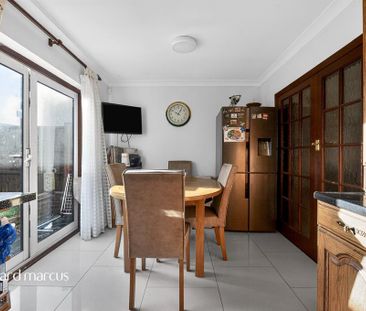 4 bedroom house to rent - Photo 3