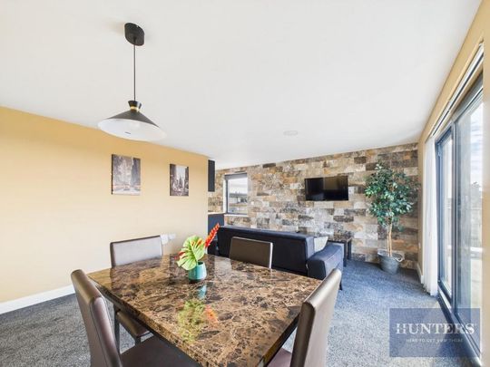 1 bedroom apartment to rent - Photo 1