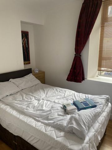 1 bedroom flat to rent - Photo 2