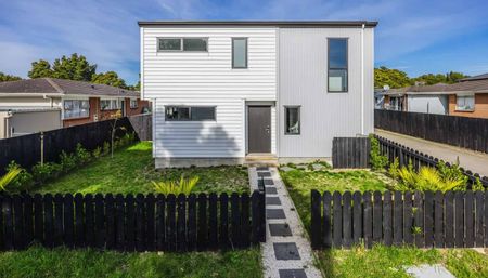 Brand New Beauty in Wattle downs, Manurewa – 40A Innismara Avenue - Photo 5