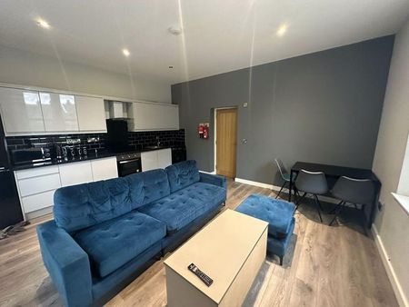 2 bedroom apartment to rent - Photo 2