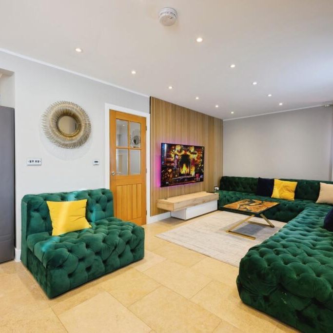 3 bedroom detached house to rent - Photo 1