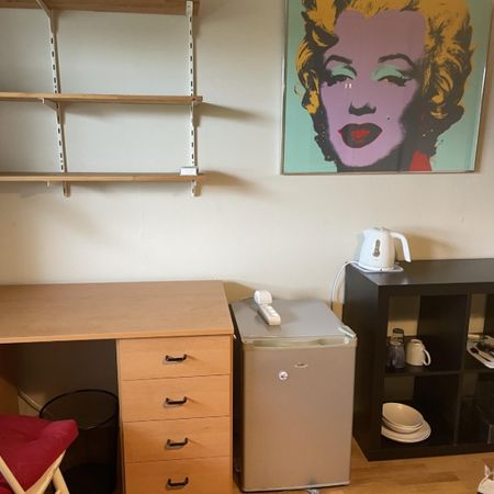 Solna - 1RUM - tillsv - 5.750kr/mån - Photo 3