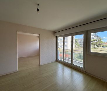 Location Appartement 3 pièces 70m² COGNAC 16100 - Photo 2