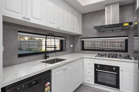 1/14 Alma Road, Bundoora VIC 3083 - House For Rent | Domain - Photo 5