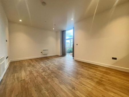 2 bedroom apartment to rent - Photo 2