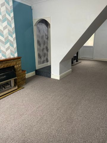 2 Bed Terraced House, Western Road, LE3 - Photo 4