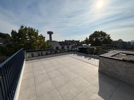 Penthouse/nieuwbouwappartement te huur: 3 slaapkamers of 2 + bureau/dressing - Photo 4