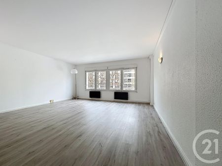 Location Appartement 3 pièces 74m² TROYES 10000 - Photo 3
