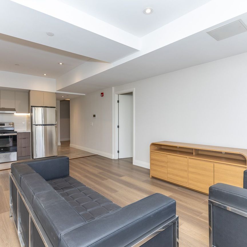 For Lease - 1000 Bathurst Street Unit# 401, Toronto, Ontario - Photo 1