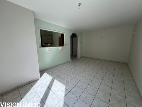 Location Appartement 2 pièces 46m² VOIRON 38500 - Photo 1