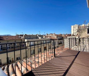 Location appartement Marseille 1er (13001) - Photo 4