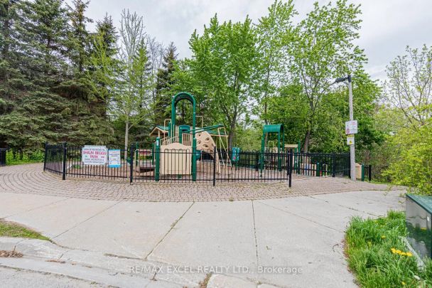 Detached Home For Lease | N9256054 - Photo 1