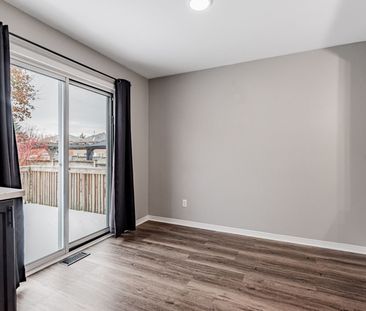 For Lease - 10 Laidlaw Drive, Barrie, Ontario - Photo 4