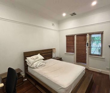 West Leederville - Photo 2