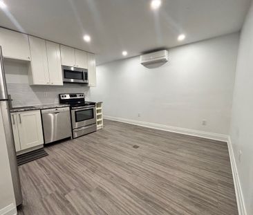 For Lease - 340 Howland Avenue Unit# Lower, Toronto, Ontario - Photo 5