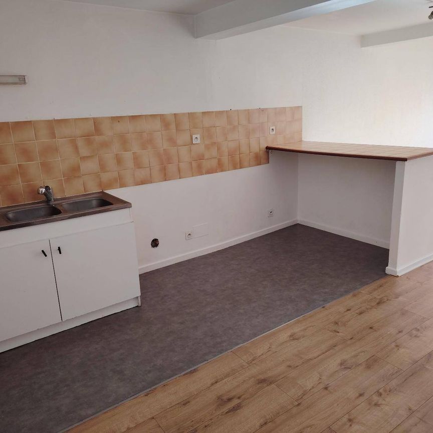 Location appartement 2 pièces 78.82 m² à Romans-sur-Isère (26100) 4 - Photo 1