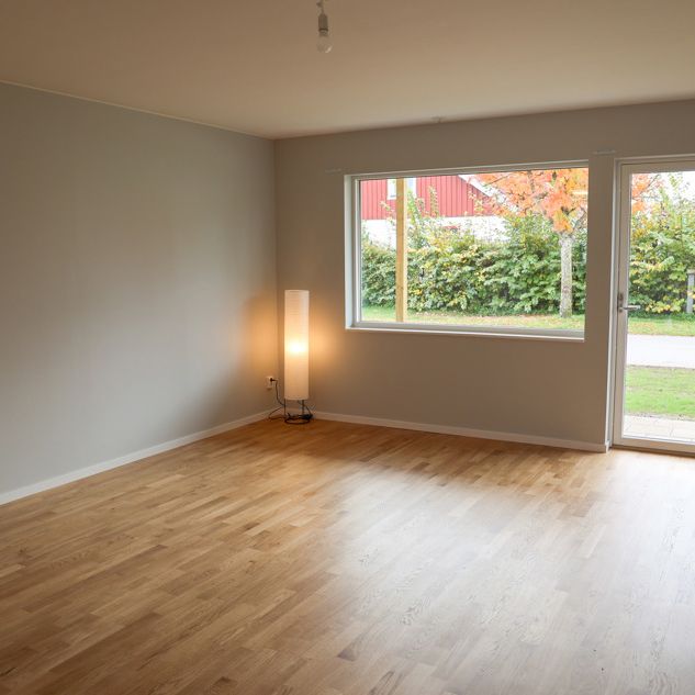 Järnvägsgatan 2 E, Löberöd - Photo 1