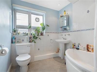 Augustus Road, SW19 - Photo 5