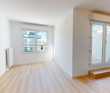 Location Appartement 3 pièces 68m² LONGVIC 21600 - Photo 2