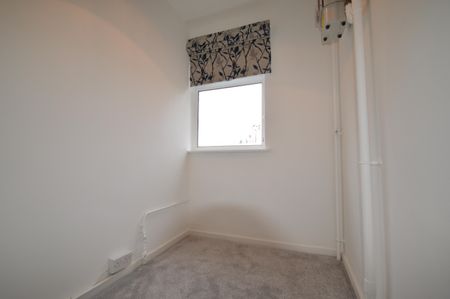 Paynes Hill, Salisbury - Photo 4