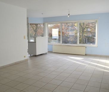 Verzorgd 1slaapkamerappartement in hartje Kortrijk - Photo 6