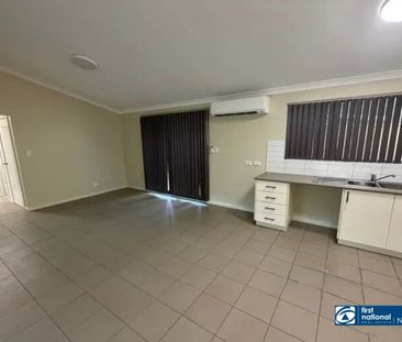 3 BED 2 BATH HOME - Photo 3
