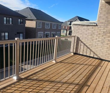 For Lease - 3210 Sixth Line, Oakville, Ontario - Photo 4