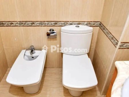 Piso en alquiler en Plaza de Toros-Santa Rita - Photo 5