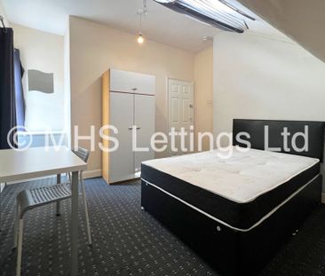 Room 6, 217 Woodhouse Street, Leeds, LS6 2NY - Photo 5