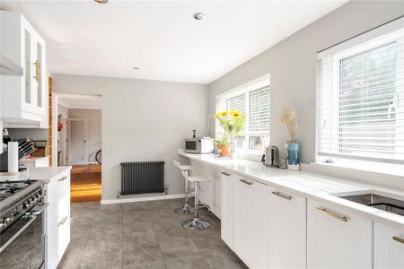 5 bedroom detached house to rent - Photo 5