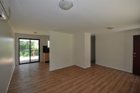 Convenient and Low Maintenance Living - Photo 2