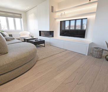 Prachtige totaalrenovatie met uitgestrekt zicht over het Zegemeer. - Photo 5