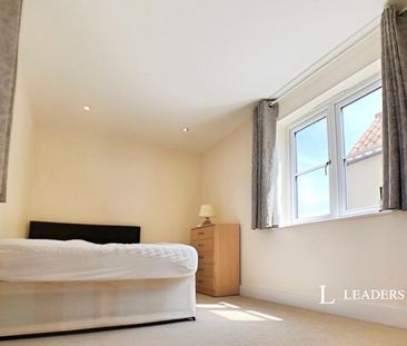 2 bedroom semi-detached house to rent - Photo 1