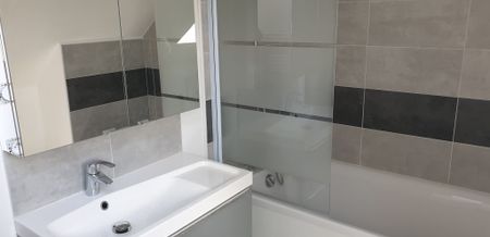 Location Appartement REMIREMONT 88200 - Photo 3