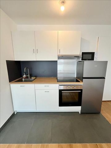 2 pièces - Meublé - 40 m² - 7ème étage - Colocation non autorisée - Photo 3