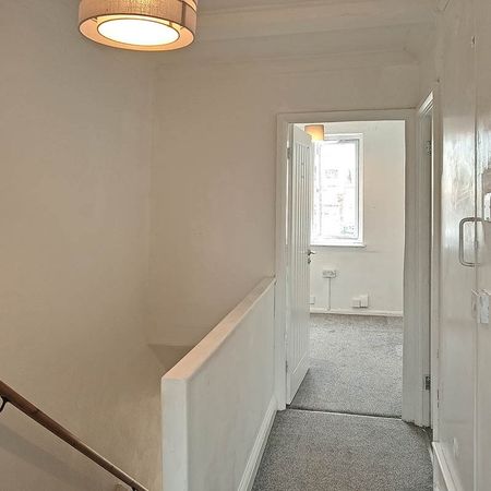 Swinburne Road - Photo 5