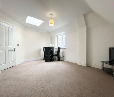 2 bedroom flat to rent - Photo 3