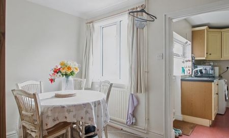 St Catherines Road, Sudbury - Photo 3