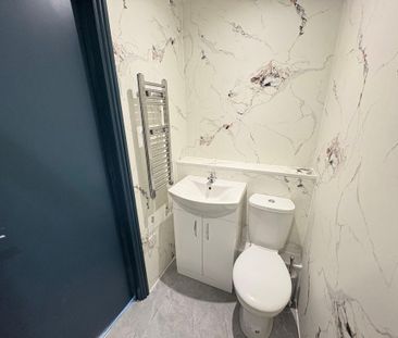 Beach Road - Room 11, South Shields, South Shields, Tyne and Wear, ... - Photo 5