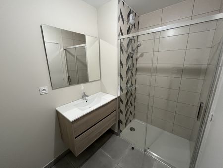 Location Appartement 2 pièces 46m² OLEMPS 12510 - Photo 5