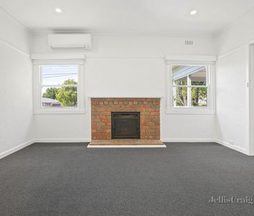 43 Davey Street, Parkdale - Photo 2