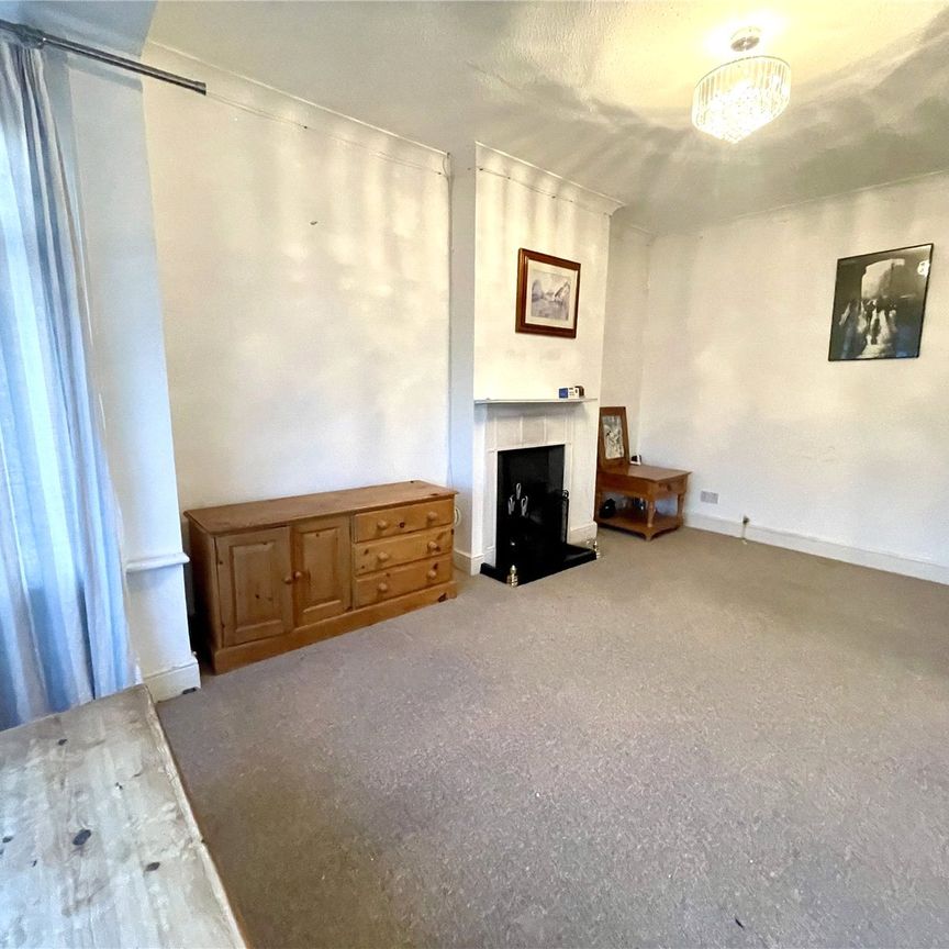 Tudor Court, 18 Church Road West, Farnborough, GU14 - Photo 1