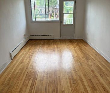 Grand 4 1/2 Marquette près belanger - Photo 1