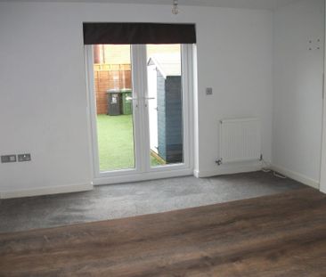 Marler Close, Great Yarmouth, Bradwell - Photo 1