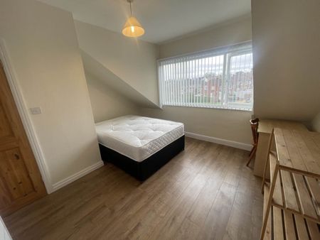 Low Lane (Room 3), Horsforth, Leeds - Photo 5