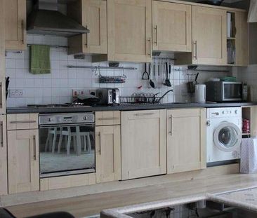 St Andrews Court, Durham, DH1 - Photo 6