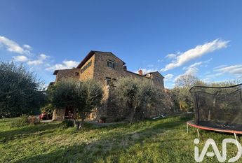 Via San Martino Altoreggi, Figline e Incisa Valdarno, Tuscany 50063