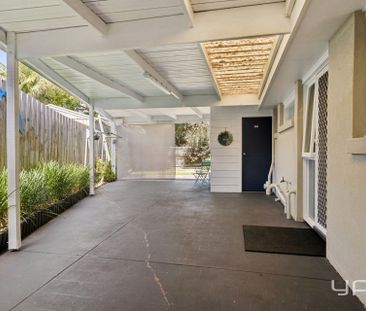 Spacious Family Home with Large Garage in Prime Safety Beach Location. - Photo 5