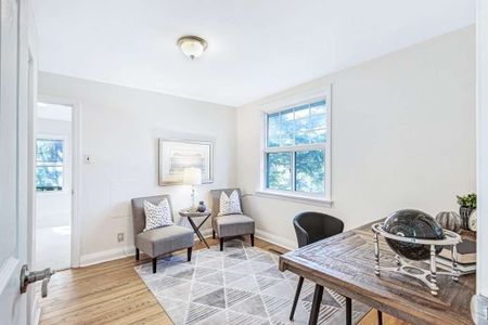 For Lease - 7 Midland Avenue, Toronto, Ontario - Photo 2